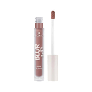 Essence BLUR soufflé matte lip cream