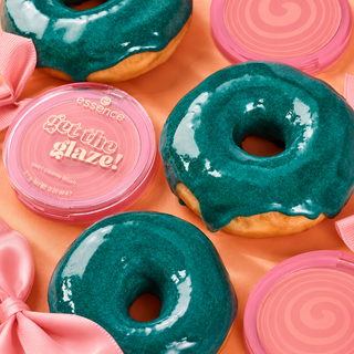 Essence get the glaze! swirl creamy blush