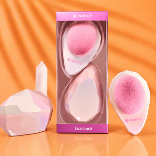 Essence CRYSTAL CRUSH face brush