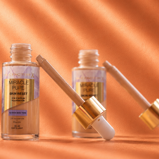 Max Factor Miracle Pure Skin Reset 2-In-1 Serum Foundation