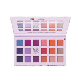 Essence Blooming Wings Eyeshadow Palette