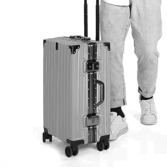 Set Of 3 Aluminum Frame Suitcase