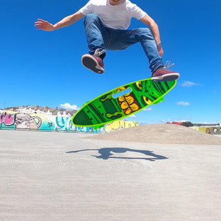 Special Green Skateboard 58X16CM