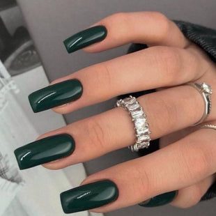 Forest Green Meta Nail Color 10