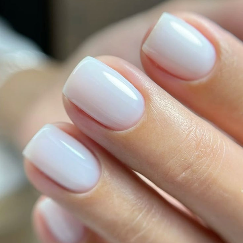 Moonlight White Meta Nail Color 1