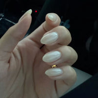 Moonlight White Meta Nail Color 7