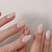 Moonlight White Meta Nail Color 4